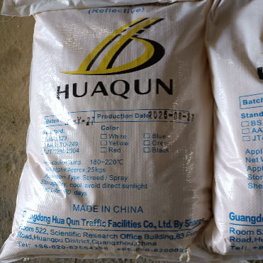 Mua Vật liệu kẻ vạch đường nhiệt dẻo phản quang màu trắng và vàng để kẻ vạch đường sản xuất trực tuyến